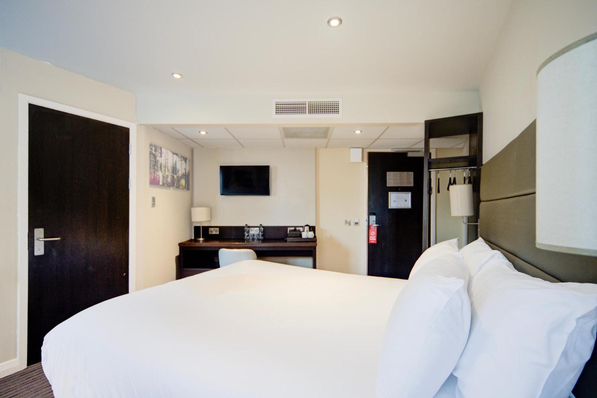 Belvilla Newport City Centre Hotel - Lifestyle Exteriör bild
