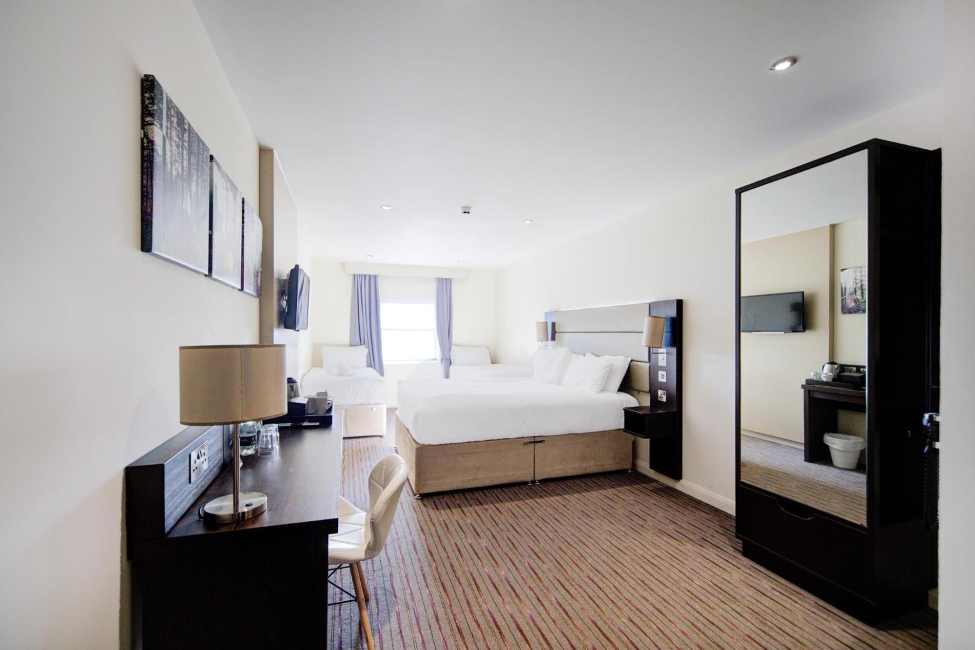Belvilla Newport City Centre Hotel - Lifestyle Exteriör bild