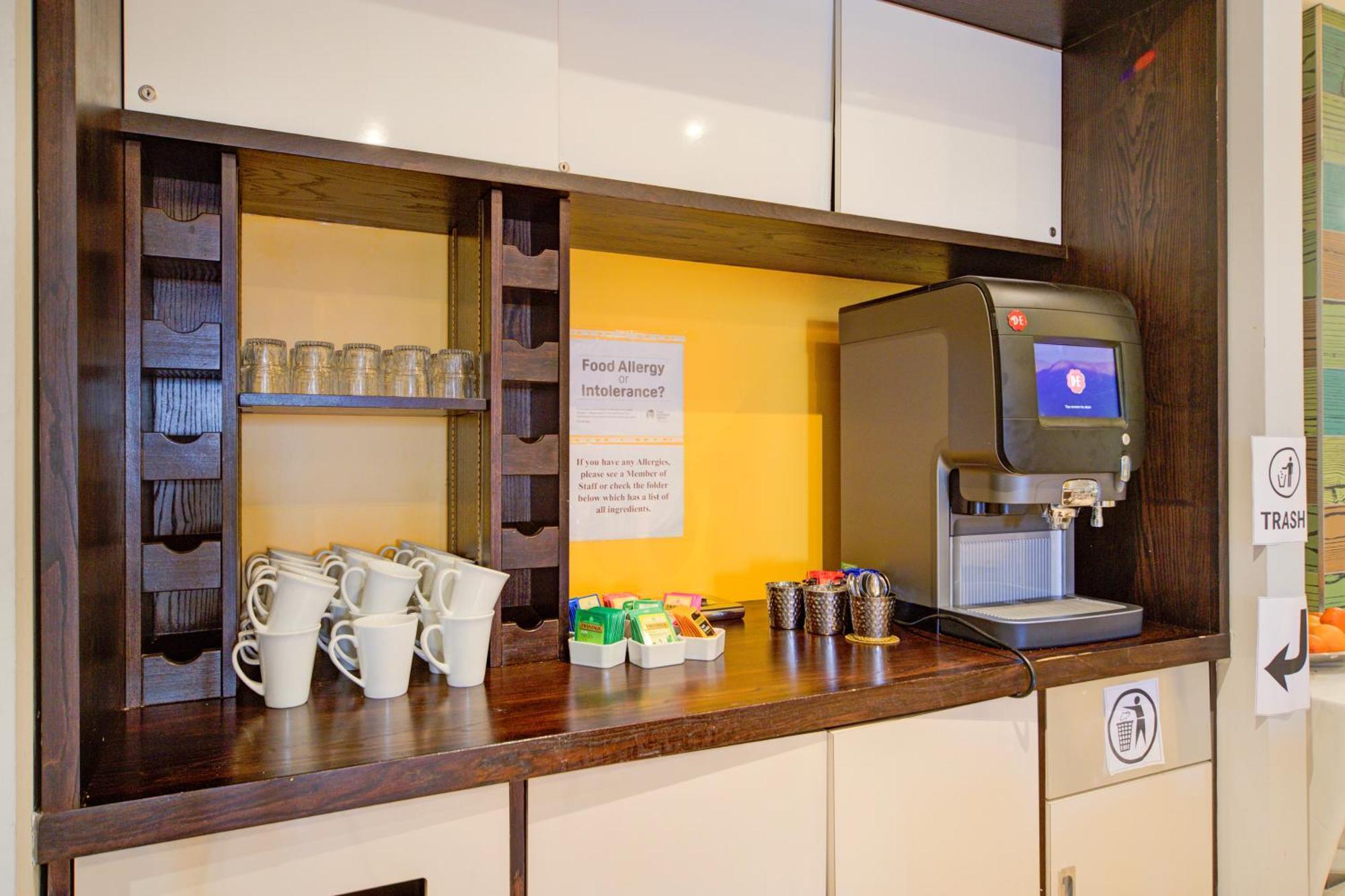 Belvilla Newport City Centre Hotel - Lifestyle Exteriör bild